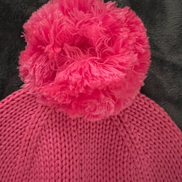 UGG Hot Pink Knit Pom Beanie with Matching Mittens, NWT. - Picture 7 of 16